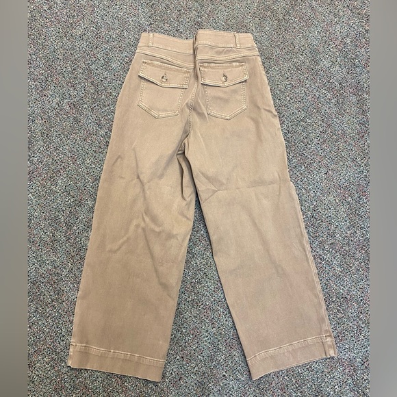 SPANX® Stretch Twill Cropped Pant Cedar Size Large - Picture 8 of 14